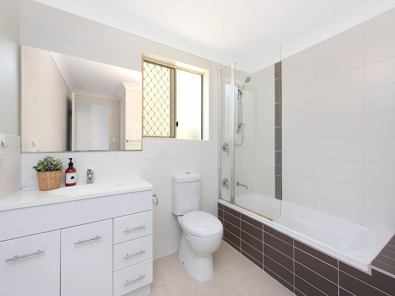 1/58 Mitre Street, St Lucia QLD 4067