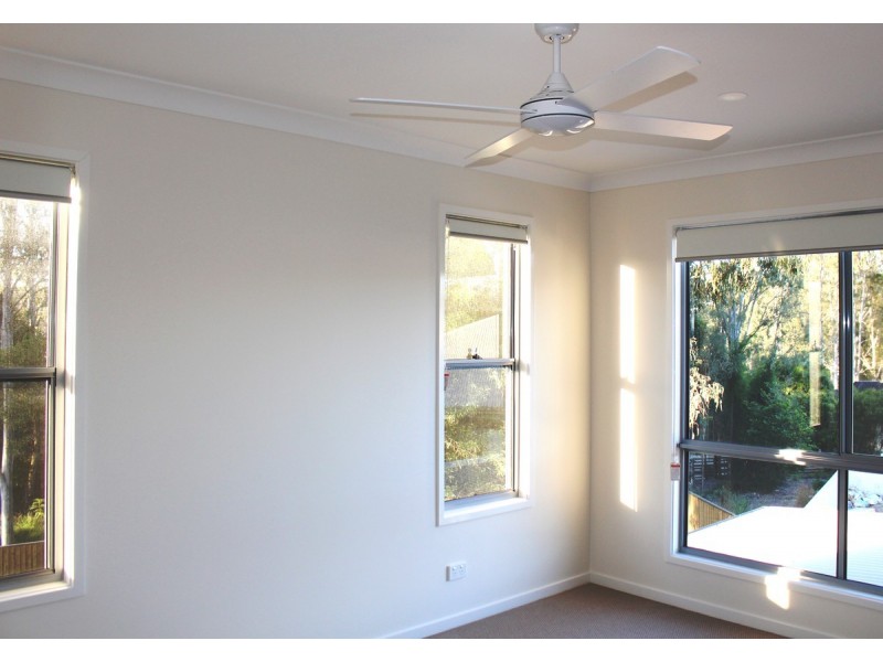27 Asher Place, Moggill QLD 4070