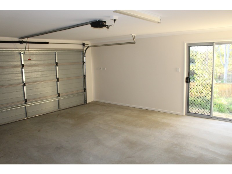 27 Asher Place, Moggill QLD 4070