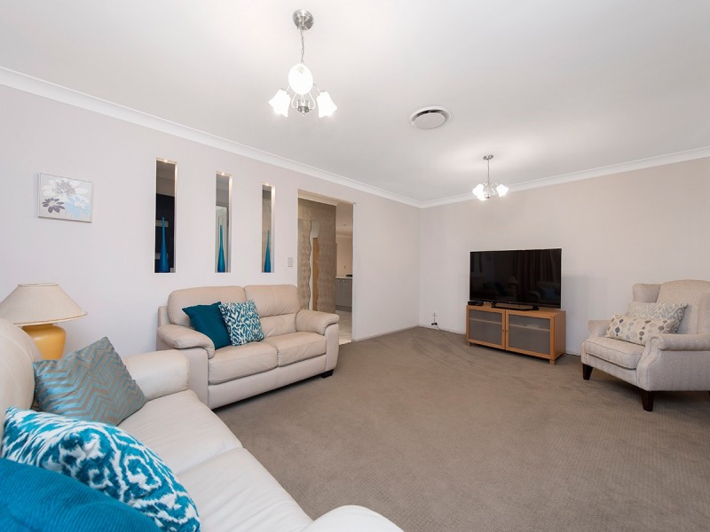 55 Lagoon Crescent, Bellbowrie QLD 4070