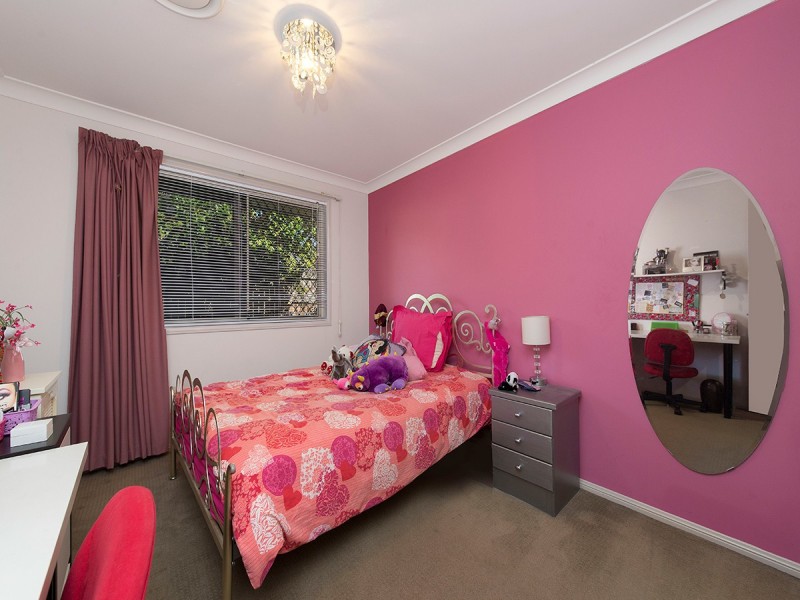 55 Lagoon Crescent, Bellbowrie QLD 4070