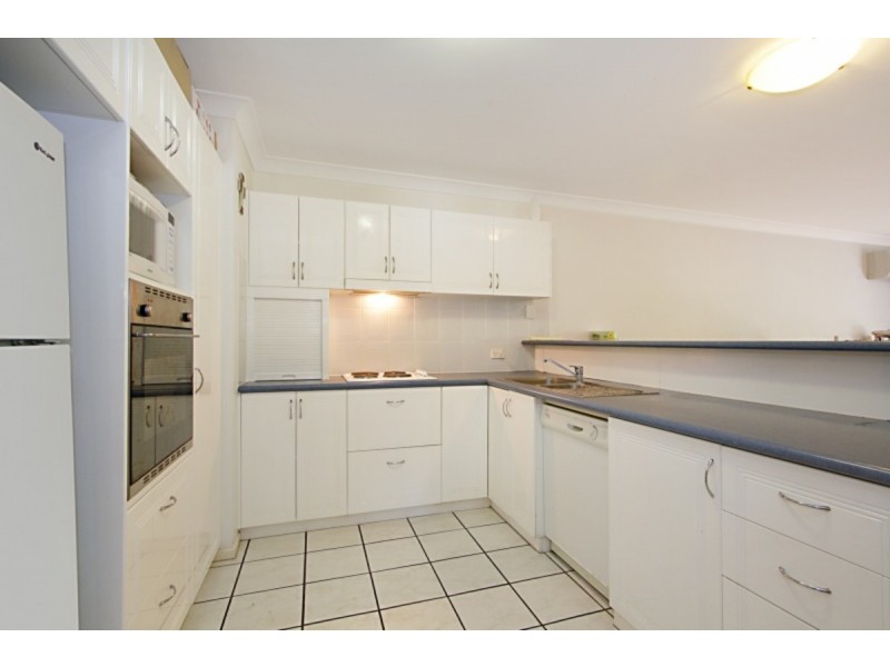 8/54 York Street, Indooroopilly QLD 4068