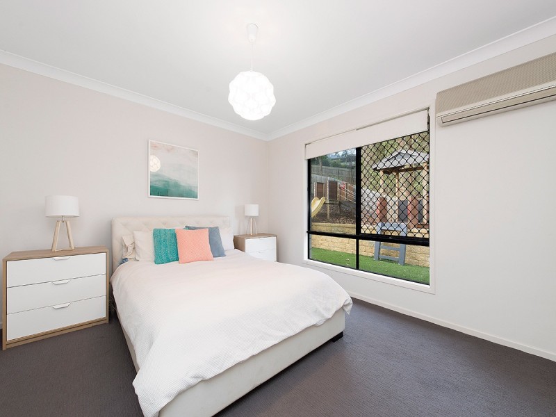 3 Bluegum Rise, Anstead QLD 4070