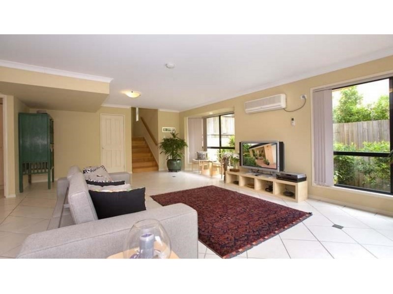 9/9 Pamela Place, Kenmore QLD 4069