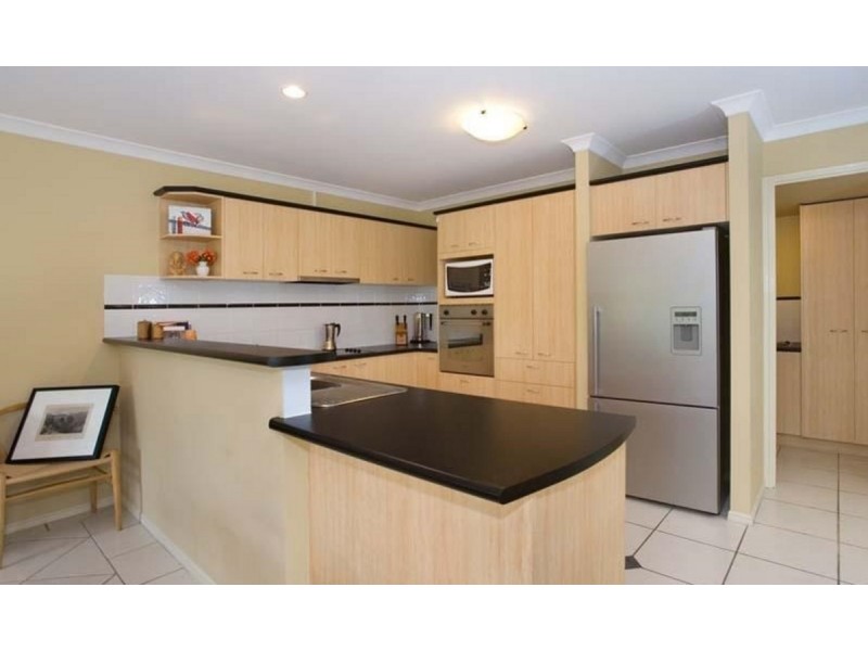 9/9 Pamela Place, Kenmore QLD 4069