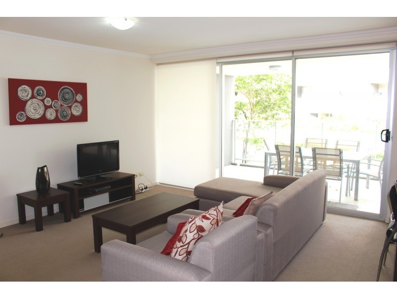 117/95 Clarence Road, Indooroopilly QLD 4068