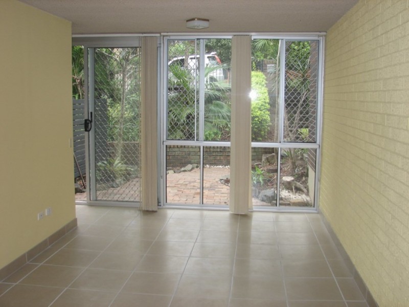 7/18 Holmes Street, Toowong QLD 4066