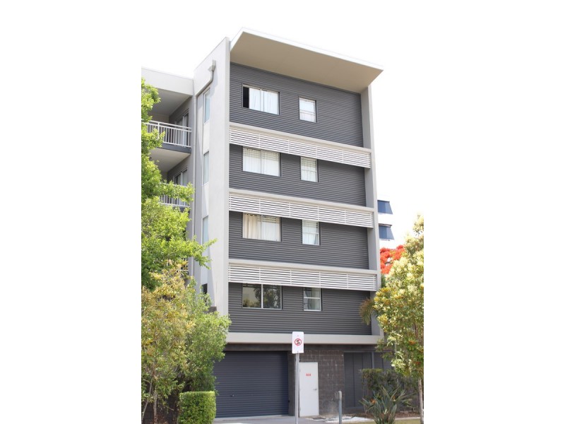 7/8 Underhill Avenue, Indooroopilly QLD 4068