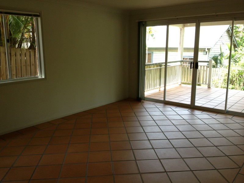 72 Ashgrove Avenue, Ashgrove QLD 4060