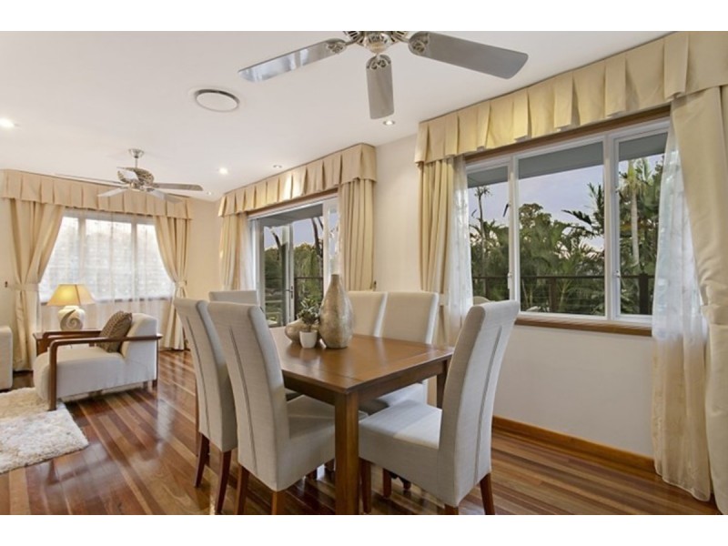 10 Bowaga Street, Indooroopilly QLD 4068