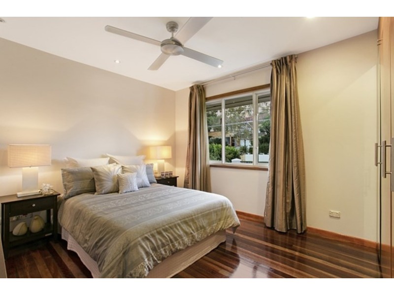 10 Bowaga Street, Indooroopilly QLD 4068