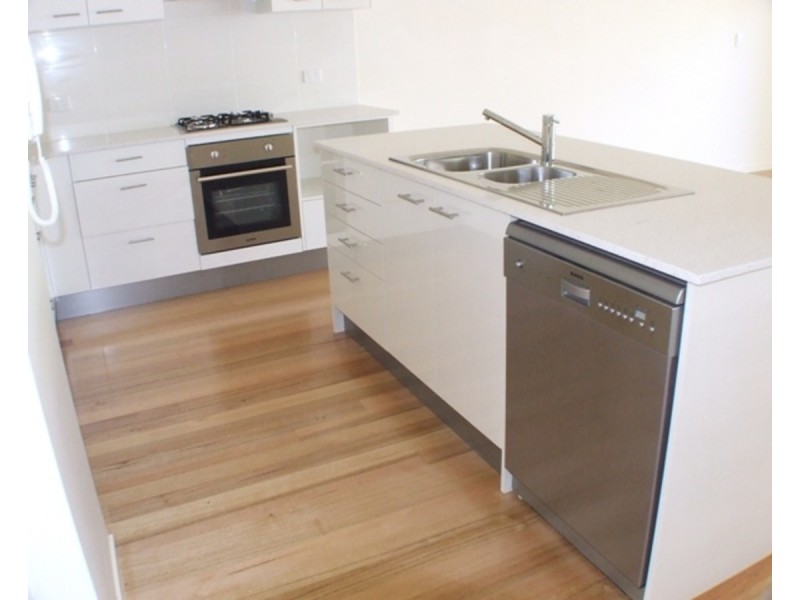 2/54 Terrace Street, Toowong QLD 4066