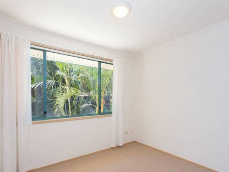 78 Orchard Terrace, St Lucia QLD 4067
