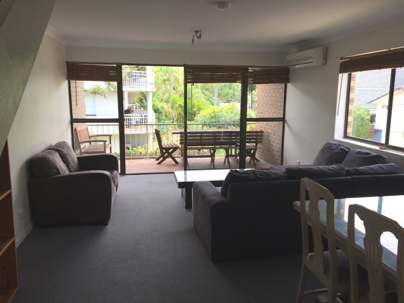 8/93 Sherwood Road, Toowong QLD 4066