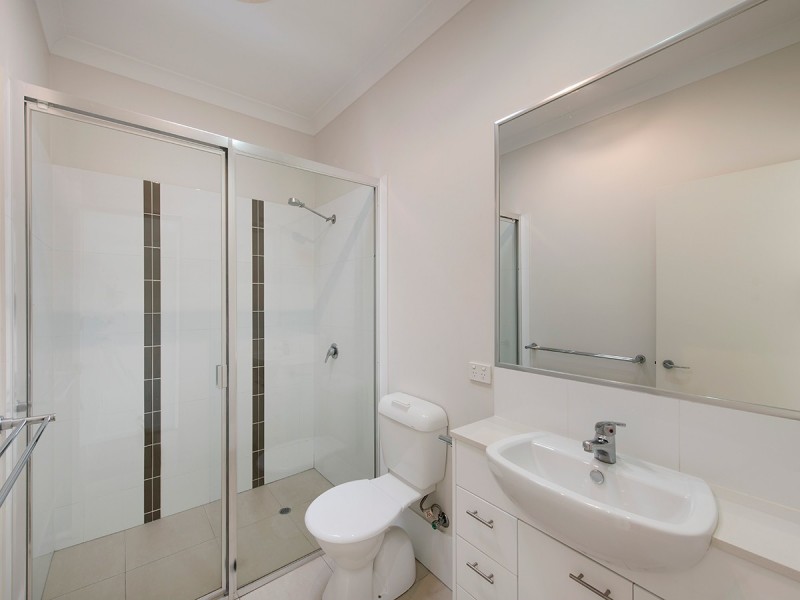 2/28 Railway Terrace, Corinda QLD 4075