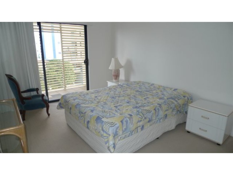 24/11 Grosvenor Road, Indooroopilly QLD 4068