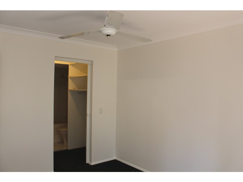 8/212-214 Sir Fred Schonell Drive, St Lucia QLD 4067