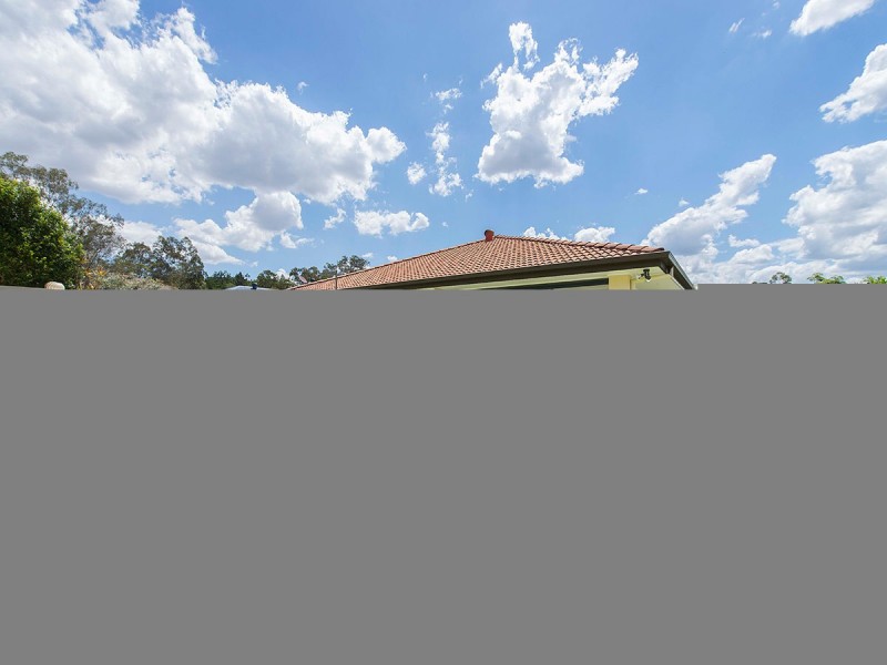 32 Salubris Place, Moggill QLD 4070
