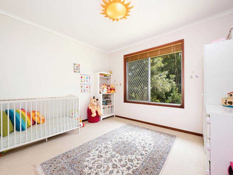 9 Moondarra Street, Chapel Hill QLD 4069