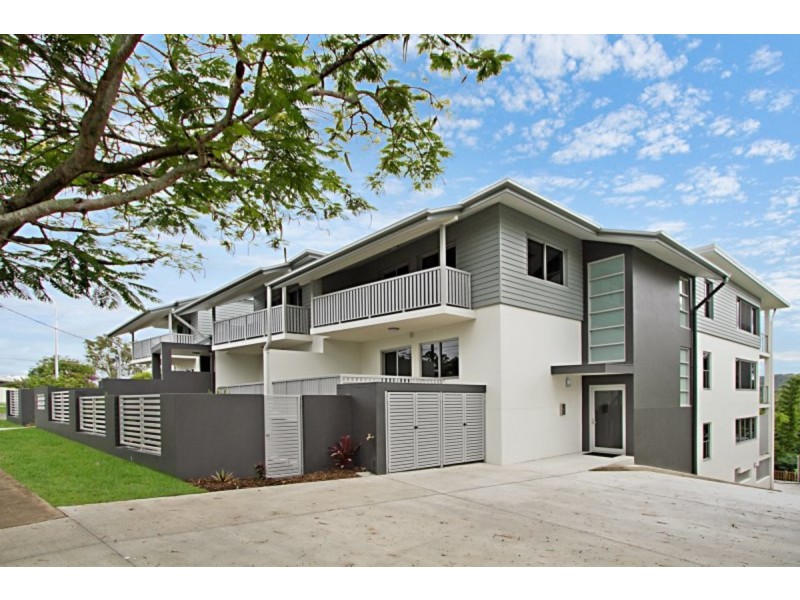 5/4 Carmody Road, St Lucia QLD 4067