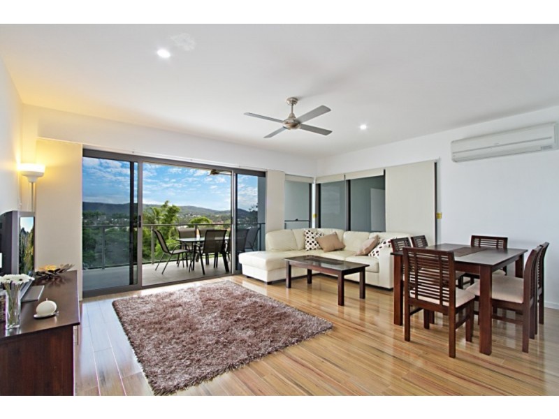 5/4 Carmody Road, St Lucia QLD 4067