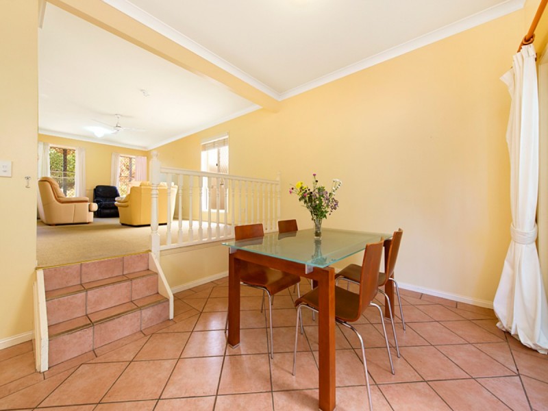 72 Gladstone Street, Indooroopilly QLD 4068