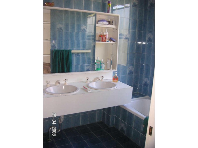 4/74 Prospect Terrace, St Lucia QLD 4067