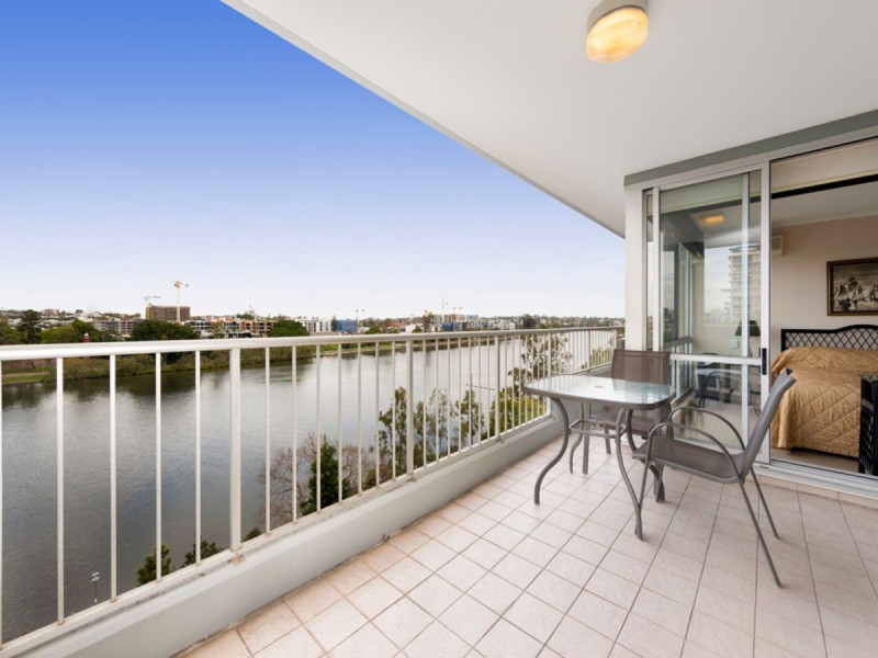15/56 Dunmore Terrace, Auchenflower QLD 4066