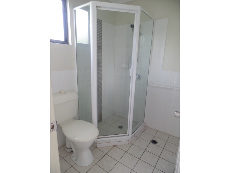 2/34 Warren Street, St Lucia QLD 4067