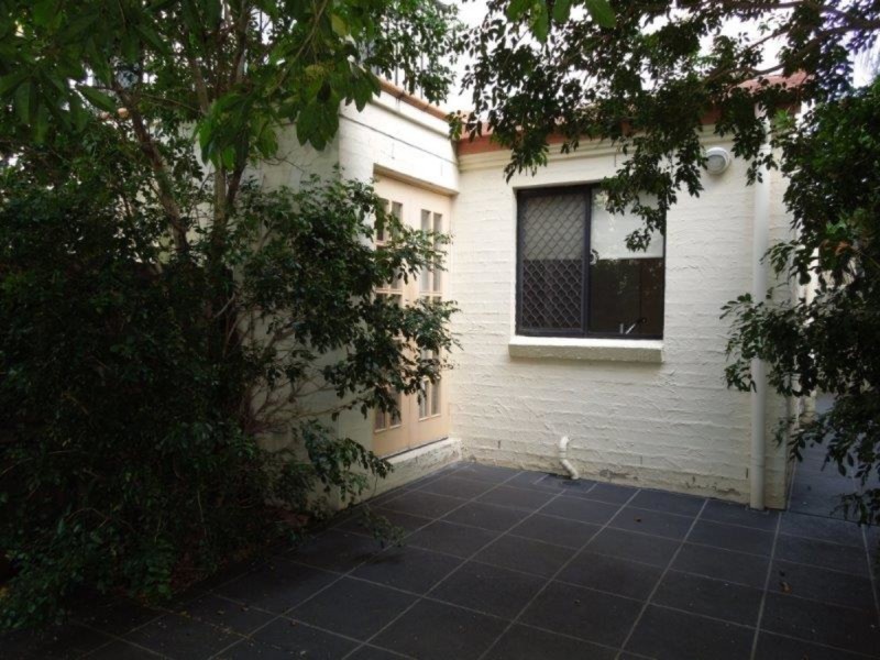 6/12 Grosvenor Road, Indooroopilly QLD 4068