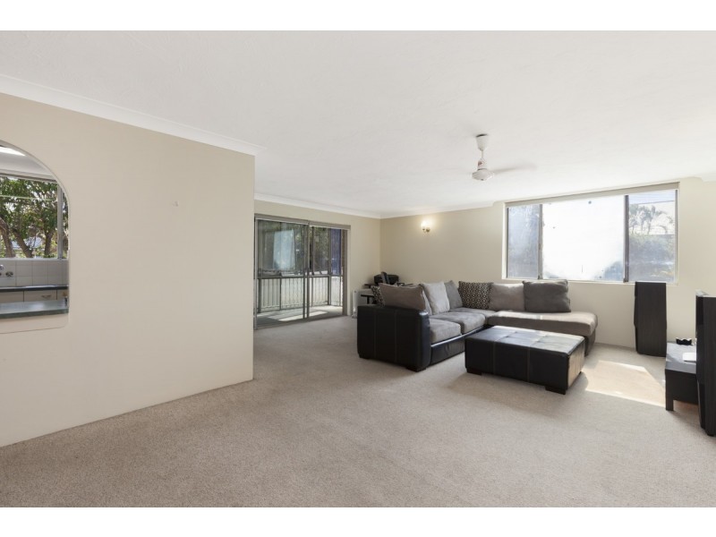 1/160 Central Avenue, Indooroopilly QLD 4068