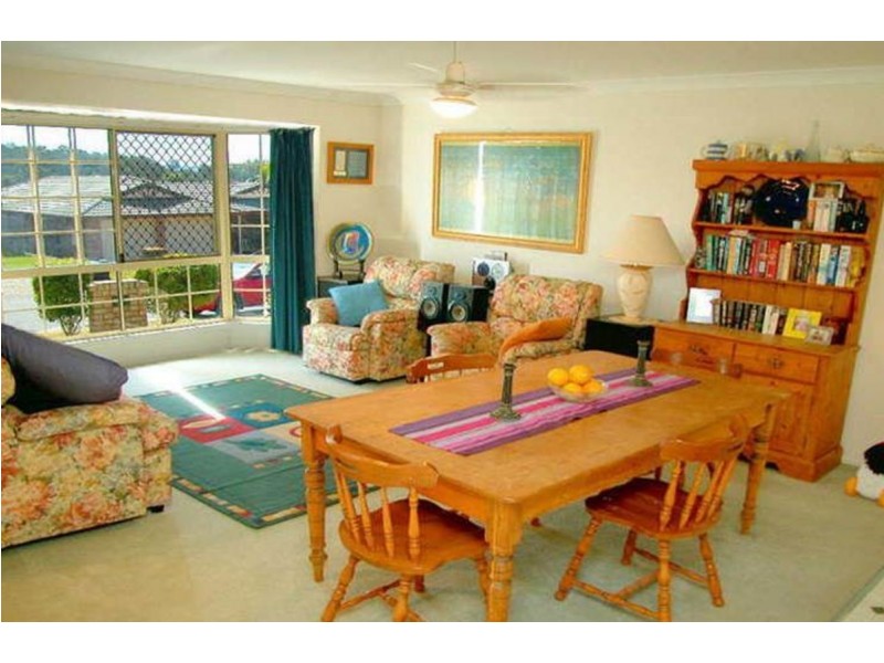 8 Dougy Place, Bellbowrie QLD 4070