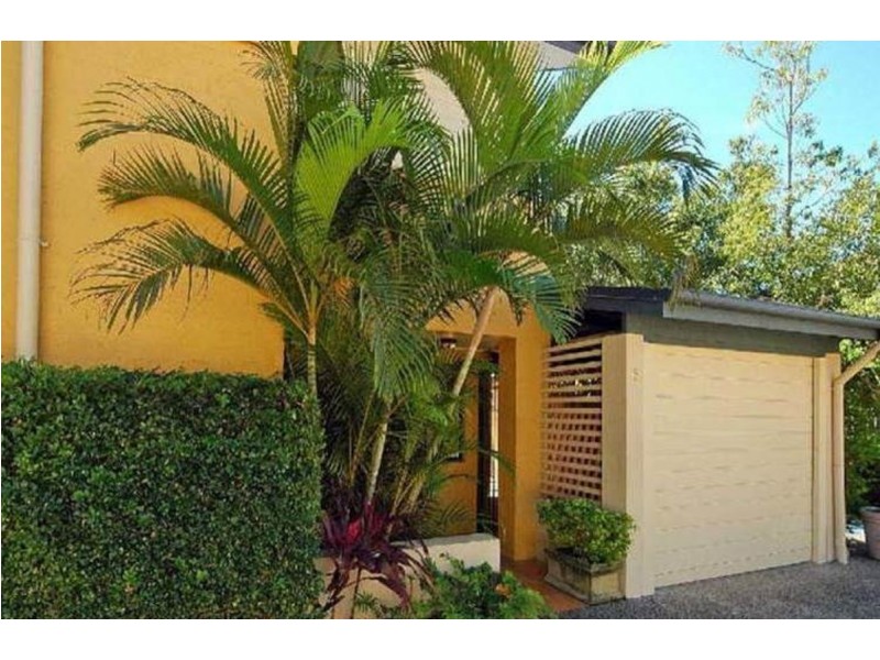 6/122 Central Avenue, Indooroopilly QLD 4068