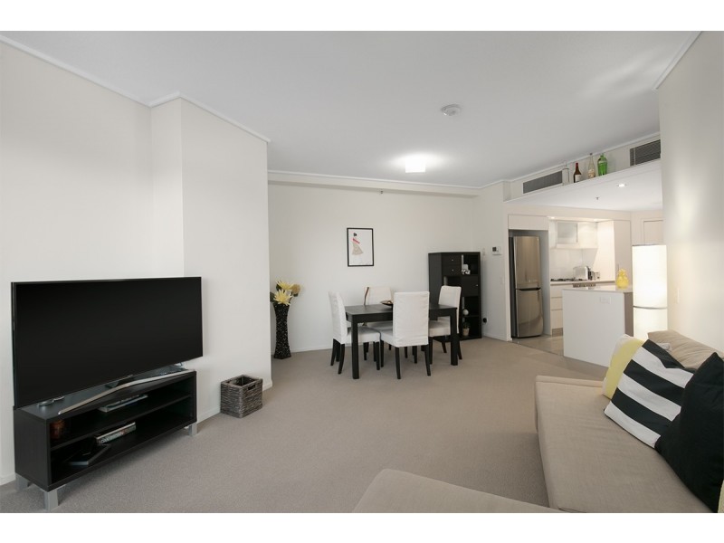 212/30 Macrossan Street, Brisbane QLD 4000