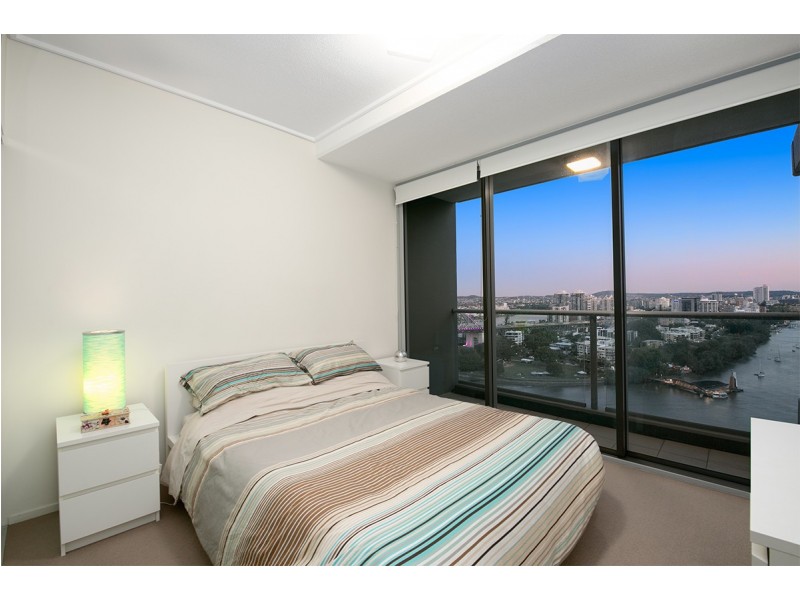 212/30 Macrossan Street, Brisbane QLD 4000