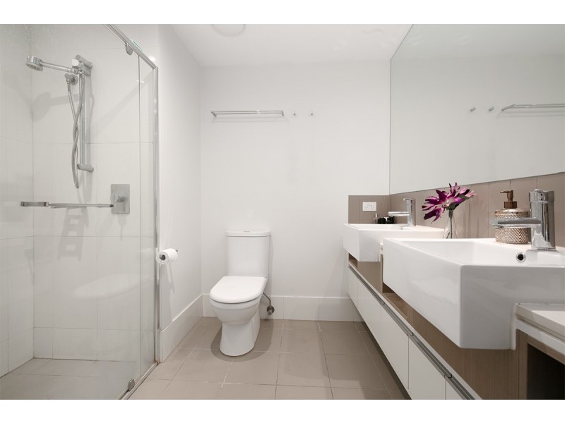 212/30 Macrossan Street, Brisbane QLD 4000