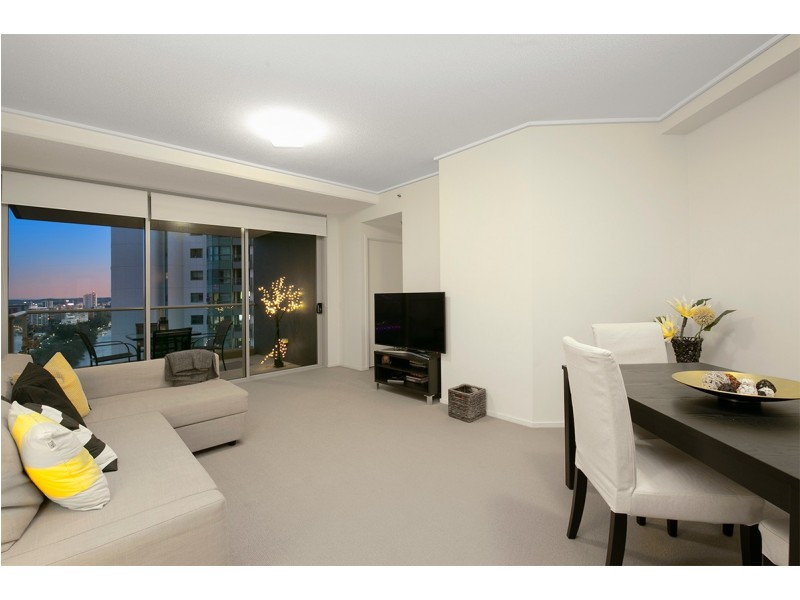 212/30 Macrossan Street, Brisbane QLD 4000