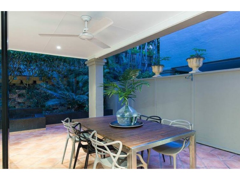 4/44 Dovercourt Road, Toowong QLD 4066