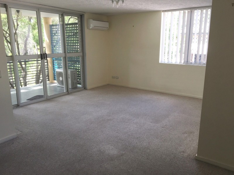 2/5 Frederick Street, Taringa QLD 4068