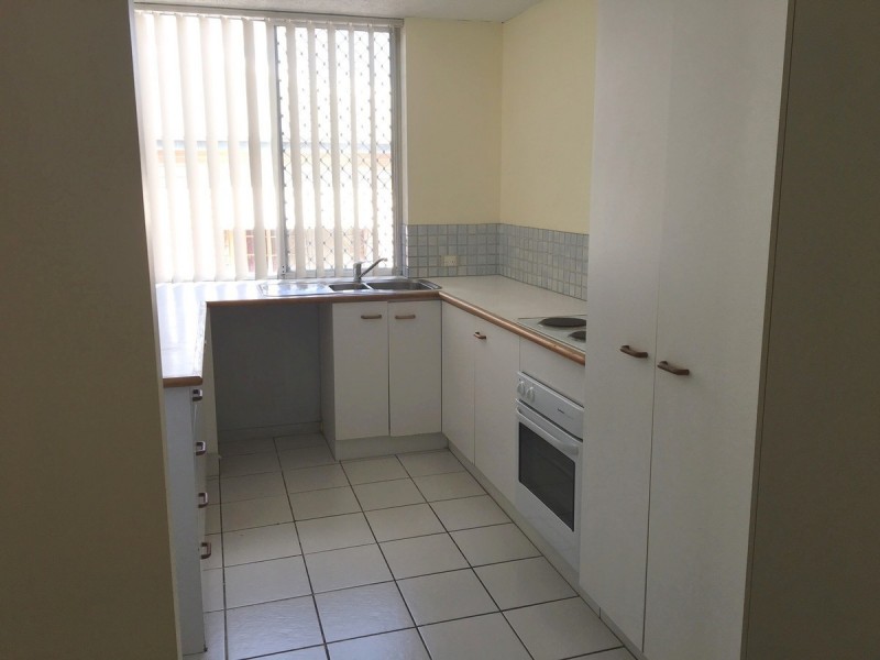 2/5 Frederick Street, Taringa QLD 4068