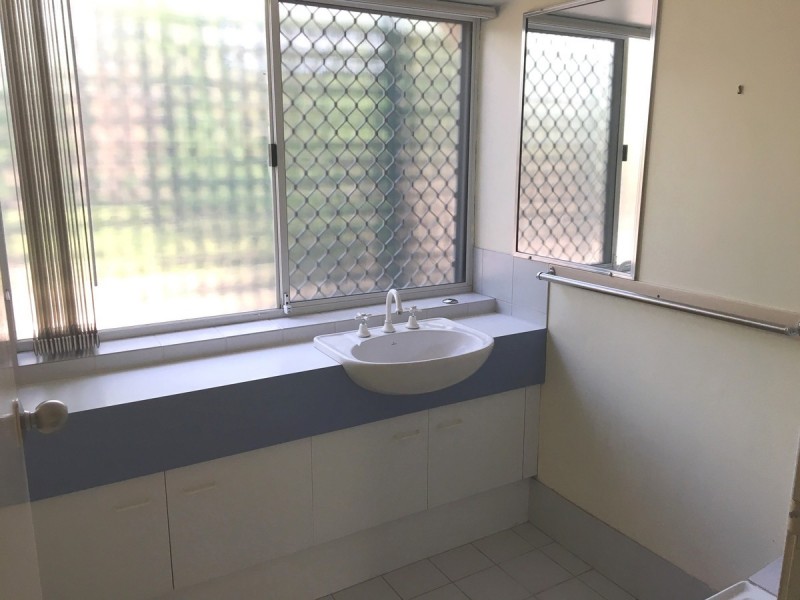 2/5 Frederick Street, Taringa QLD 4068