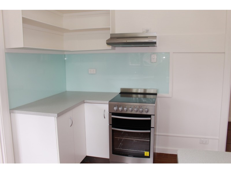53 Bellevue Terrace, St Lucia QLD 4067