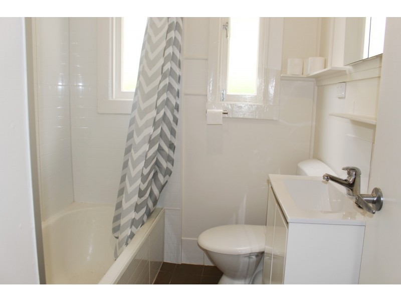 53 Bellevue Terrace, St Lucia QLD 4067