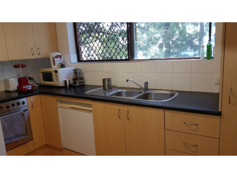 1/26 Rylatt Street, Indooroopilly QLD 4068