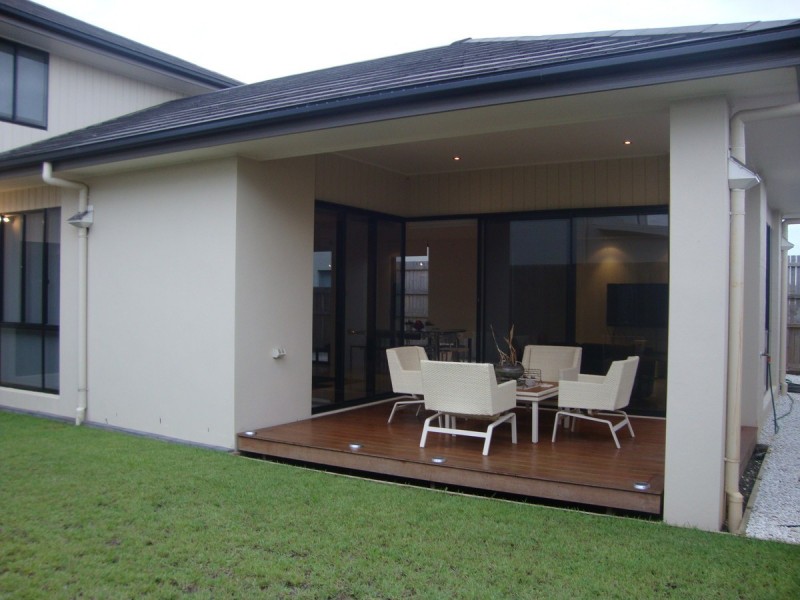 65 Sinnamon Road, Sinnamon Park QLD 4073