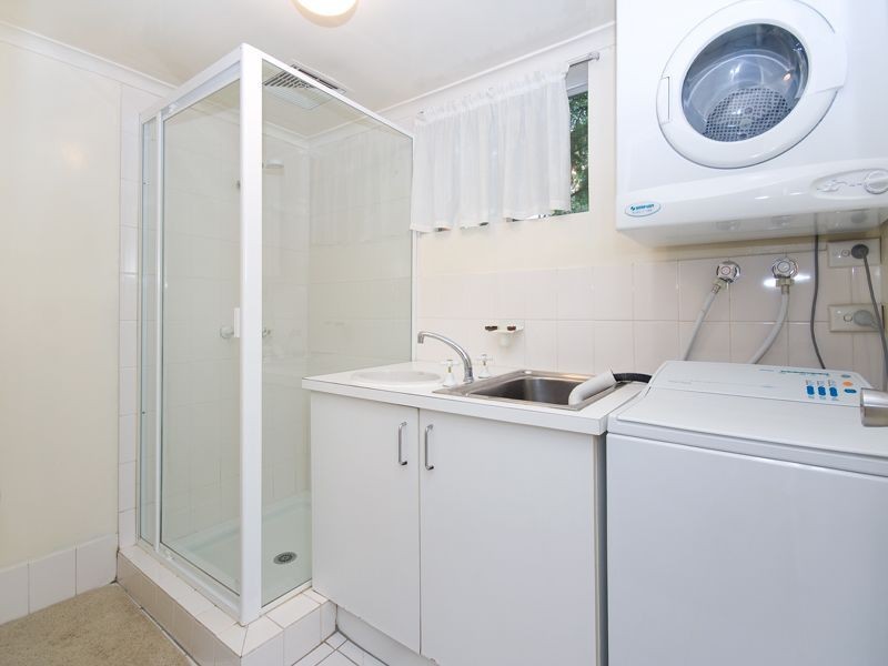 6/104 Gailey Road, St Lucia QLD 4067