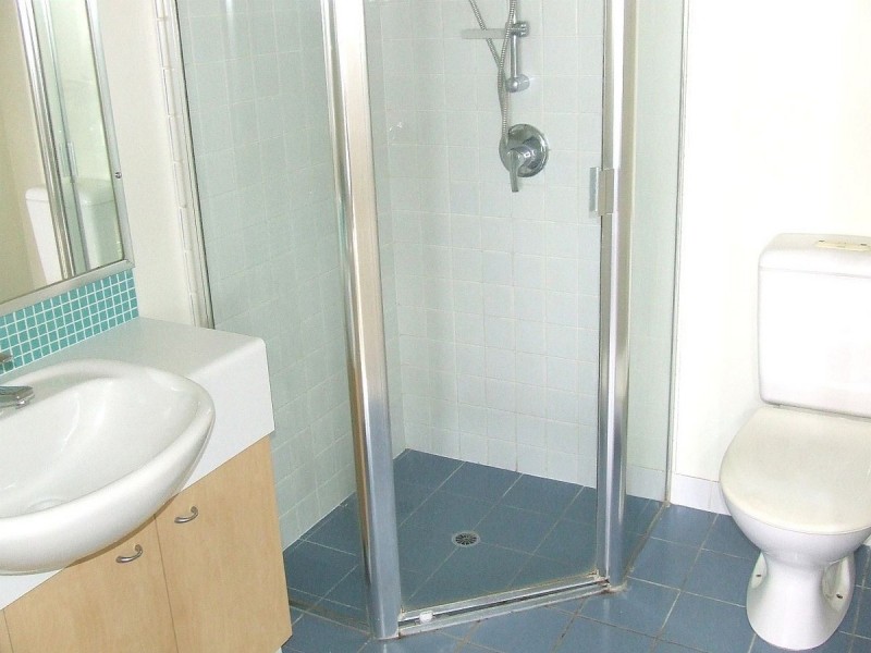 33/60 Sherwood Road, Toowong QLD 4066