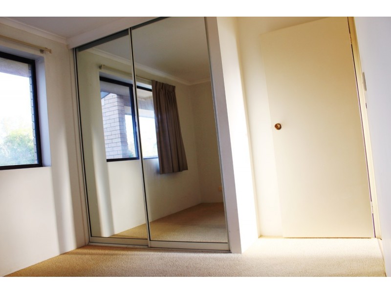 11/98 Whitmore Street, Taringa QLD 4068