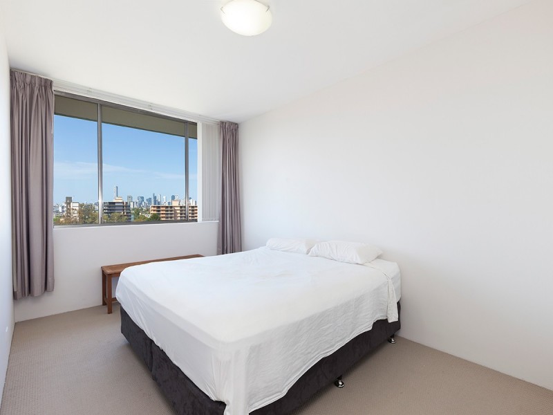 18/15 Bellevue Terrace, St Lucia QLD 4067