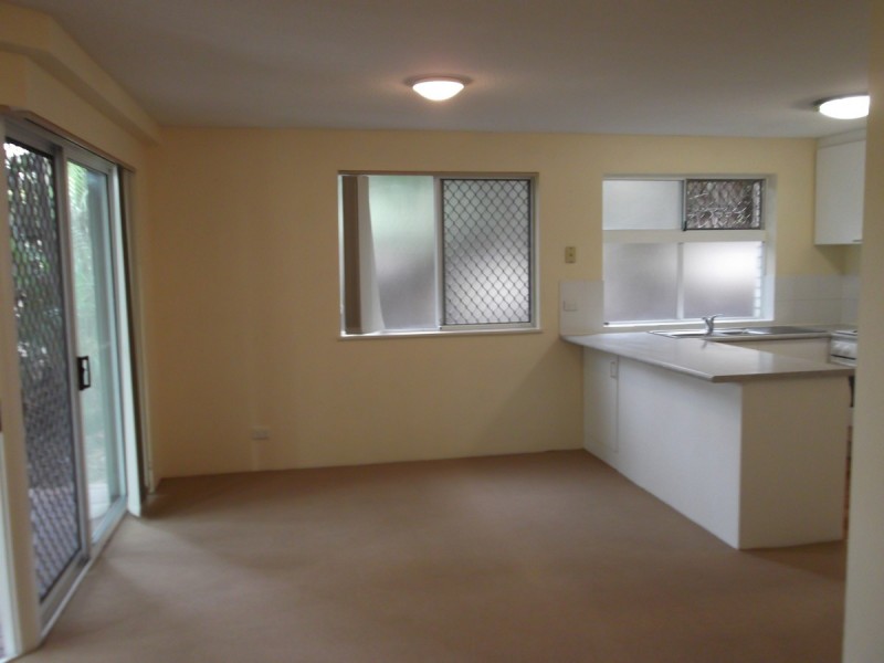 2/14 Lima Street, Auchenflower QLD 4066